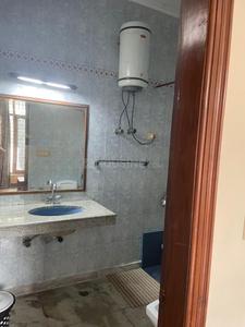 Bathroom Image of 300 Sq.ft 1 RK Independent House for rent in Sector 45 Noida for Rs. 18000
