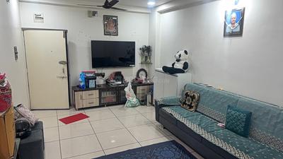 Bedroom Image of 1500 Sq.ft 2 BHK Apartment / Flat for sale in Hatkeshwar Ahmedabad for Rs. 4200000