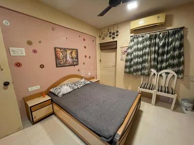 Bedroom Image of 1100 Sq.ft 2 BHK Apartment / Flat for rent in Andheri West Mumbai for Rs. 100000