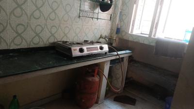Kitchen Image of 640 Sq.ft 2 BHK Builder Floor for rent in Patuli Kolkata for Rs. 18000