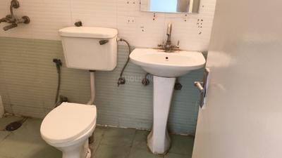 Image of 1350 Sq.ft 3 BHK Apartment / Flat for sale in Panchsheel Wellington, Crossings Republik, Ghaziabad for Rs. 10000000