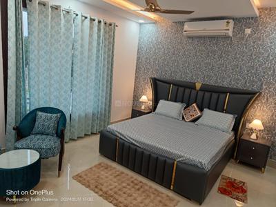 Bedroom Image of 4400 Sq.ft 4.5 BHK Apartment / Flat for sale in ACE Arte, Sector 150 Noida for Rs. 75000000
