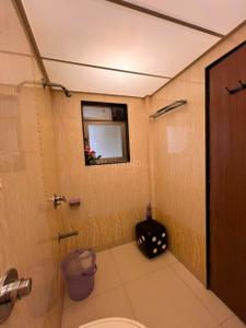 Image of 950 Sq.ft 2 BHK Apartment / Flat for rent in Pegasus Tower, Andheri West, Mumbai for Rs. 85000