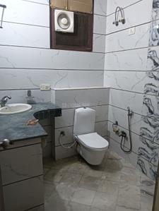 Image of 2200 Sq.ft 3 BHK Independent House for rent in Sector 39, Noida for Rs. 55000