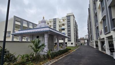 Image of 970 Sq.ft 2 BHK Apartment / Flat for sale in Srivira Chakri Meadows, Sheela Nagar, Visakhapatnam for Rs. 4700000