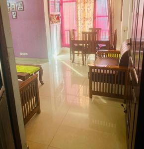 Hall Image of 1100 Sq.ft 2 BHK Apartment / Flat for sale in Amrapali Sapphire, Sector 45 Noida for Rs. 13600000