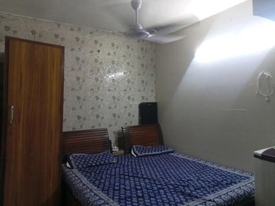 Bedroom Image of 650 Sq.ft 1 BHK Builder Floor for rent in DDA Flats Sarita Vihar, Sarita Vihar New Delhi for Rs. 25000