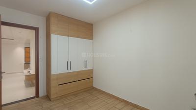 Bedroom Image of 1400 Sq.ft 3 BHK Apartment / Flat for sale in Sector 8 Gurgaon for Rs. 8450000