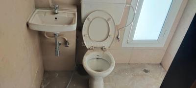 Bathroom Image of 2600 Sq.ft 3 BHK Apartment / Flat for rent in SNN Clermont, Nagavara Bengaluru for Rs. 170000