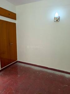 Bedroom Image of 900 Sq.ft 2 BHK Apartment / Flat for sale in Saraswati Kunj, Patparganj New Delhi for Rs. 13000000