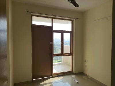 Bedroom Image of 685 Sq.ft 2 BHK Apartment / Flat for rent in Pareena Om Apartments, Sector 112 Gurgaon for Rs. 15000