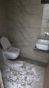 Image of 2250 Sq.ft 3 BHK Apartment / Flat for rent in Arjun Emerald, Nirnay Nagar, Ahmedabad for Rs. 35000