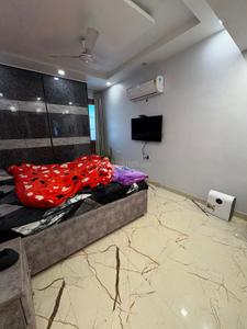Bedroom Image of 1250 Sq.ft 3 BHK Apartment / Flat for sale in Paschim Vihar New Delhi for Rs. 21100000