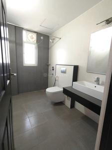 Image of 1609 Sq.ft 2.5 BHK Apartment / Flat for sale in Wave City Center Amore, Sector 32, Noida for Rs. 26000000
