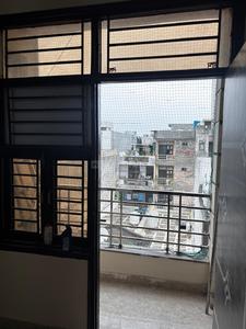 Balcony Image of 650 Sq.ft 2 BHK Builder Floor for rent in Uttam Nagar New Delhi for Rs. 12060