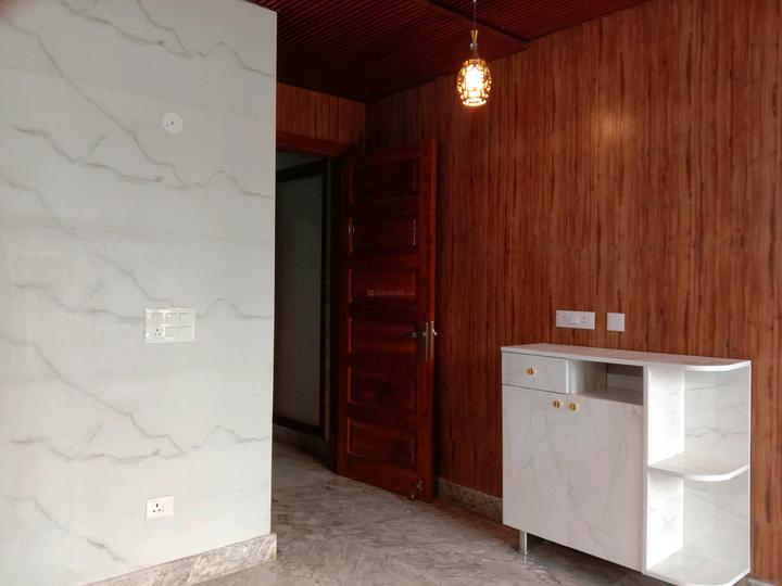 Masihgarh, Sukhdev Vihar Bedroom One 1
