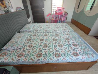 Bedroom Image of 3015 Sq.ft 4 BHK Apartment / Flat for sale in Ambawadi Ahmedabad for Rs. 35000000