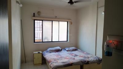 Bedroom Image of 700 Sq.ft 2 BHK Apartment / Flat for rent in Sadar Rajkot for Rs. 18000