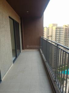 Balcony Image of 1200 Sq.ft 2.5 BHK Apartment / Flat for sale in Shapoorji Pallonji Yahavi Tower 1 Oak, Bavdhan Pune for Rs. 10000000
