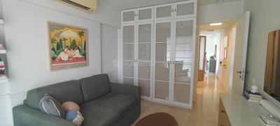 Bedroom Image of 930 Sq.ft 2 BHK Apartment / Flat for sale in Khar West Mumbai for Rs. 50000000