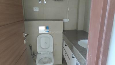 Image of 1366 Sq.ft 2 BHK Apartment / Flat for sale in Godrej Meridien, Sector 106, Gurgaon for Rs. 25000000