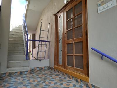 Balcony Image of 1100 Sq.ft 2 BHK Independent House for rent in Thorapadi Vellore for Rs. 10500