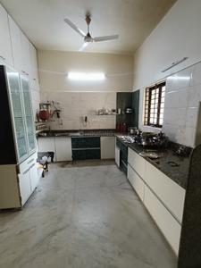 Kitchen Image of 3150 Sq.ft 4 BHK Independent House for sale in Paldi Ahmedabad for Rs. 45000000