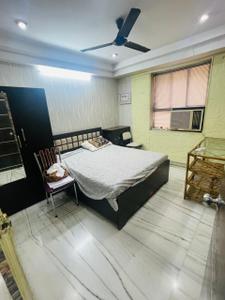 Bedroom Image of 600 Sq.ft 2 BHK Apartment / Flat for sale in Khar West Mumbai for Rs. 26000000