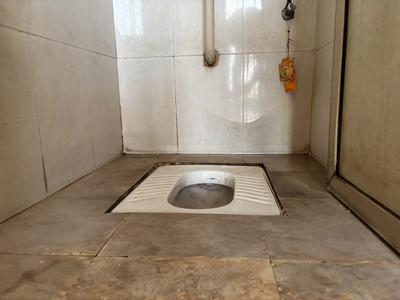 Bathroom Image of 660 Sq.ft 1 BHK Apartment / Flat for rent in Bhagwati Neelkanth Heights, Kalamboli Navi Mumbai for Rs. 16500