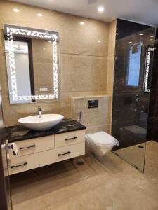 Bathroom Image of 3100 Sq.ft 4 BHK Builder Floor for rent in Pitampura New Delhi for Rs. 125000