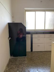 Kitchen Image of 750 Sq.ft 2 BHK Apartment / Flat for rent in Bandra West Mumbai for Rs. 100011
