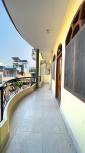 Balcony Image of 1410 Sq.ft 3 BHK Apartment / Flat for rent in Sunderpur Varanasi for Rs. 16500
