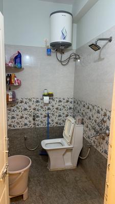 Image of 1050 Sq.ft 2 BHK Apartment / Flat for rent in Puppalaguda, Hyderabad for Rs. 50000