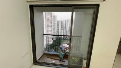 Balcony Image of 480 Sq.ft 1 BHK Apartment / Flat for rent in Runwal Eirene, Thane West Thane for Rs. 28000