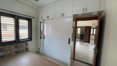 Bedroom Image of 1800 Sq.ft 3 BHK Apartment / Flat for rent in New Tippasandra Bengaluru for Rs. 85000