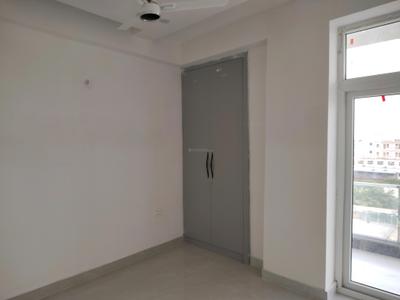 Bedroom Image of 1500 Sq.ft 3 BHK Apartment / Flat for sale in Signix Harmony Heights, Noida Extension Greater Noida for Rs. 5850400