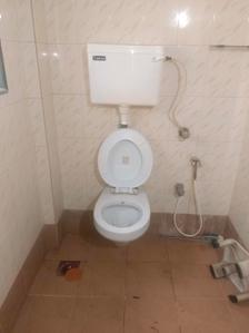 Bedroom Two Image of 1050 Sq.ft 2 BHK Apartment / Flat for rent in Gayatri Darshan, Kandivali East Mumbai for Rs. 56000