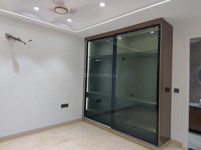 Bedroom Image of 1350 Sq.ft 3 BHK Builder Floor for sale in DDA Flat Janakpuri, Janakpuri New Delhi for Rs. 25000000