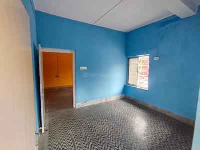 Bedroom Image of 900 Sq.ft 2 BHK Apartment / Flat for rent in Dum Dum Kolkata for Rs. 11500