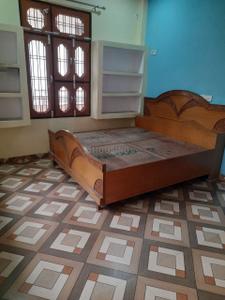 Bedroom Image of 550 Sq.ft 2 BHK Apartment / Flat for rent in Vrindavan Yojana Lucknow for Rs. 7500