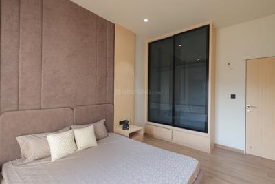 Bedroom Image of 2000 Sq.ft 4 BHK Apartment / Flat for sale in Durga Luxuria, Bhayli Vadodara for Rs. 9100000