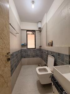 Bathroom Image of 1027 Sq.ft 3 BHK Apartment / Flat for sale in Mayfair Astral, Jogeshwari West Mumbai for Rs. 32900000