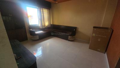 Living Room Image of 900 Sq.ft 2 BHK Apartment / Flat for rent in Hemant Kamala City, Katraj Pune for Rs. 25000