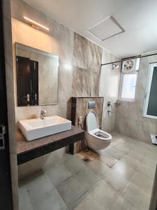 Bathroom Image of 1588 Sq.ft 3.5 BHK Apartment / Flat for sale in Wave City Center Amore, Sector 32 Noida for Rs. 38430000