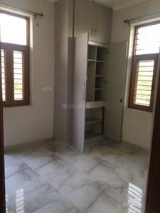 Bedroom Image of 646 Sq.ft 3 BHK Independent House for sale in Beta II Greater Noida for Rs. 16000000