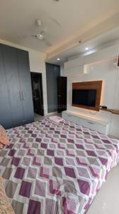 Bedroom Image of 1380 Sq.ft 2.5 BHK Apartment / Flat for rent in Mahagun Mirabella, Sector 79 Noida for Rs. 47999