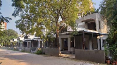 Image of 1511 Sq.ft 3 BHK Apartment / Flat for sale in Kumar Palmspring Towers, Undri, Pune for Rs. 13500000