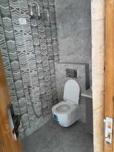 Bedroom One Image of 3690 Sq.ft 4 BHK Builder Floor for rent in DLF Phase 2, DLF Phase 2 Gurgaon for Rs. 273000