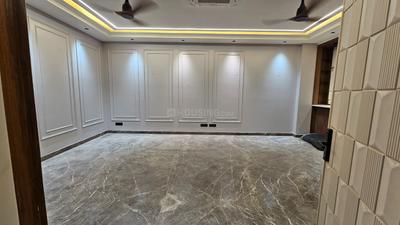 Hall Image of 1800 Sq.ft 3 BHK Builder Floor for sale in Paschim Vihar New Delhi for Rs. 42500000