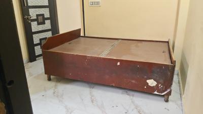 Bedroom Image of 600 Sq.ft 2 BHK Builder Floor for rent in Mayur Vihar Phase 1 New Delhi for Rs. 13500